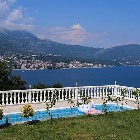Mountain Bay Views Apartments 奈维斯 外观 照片