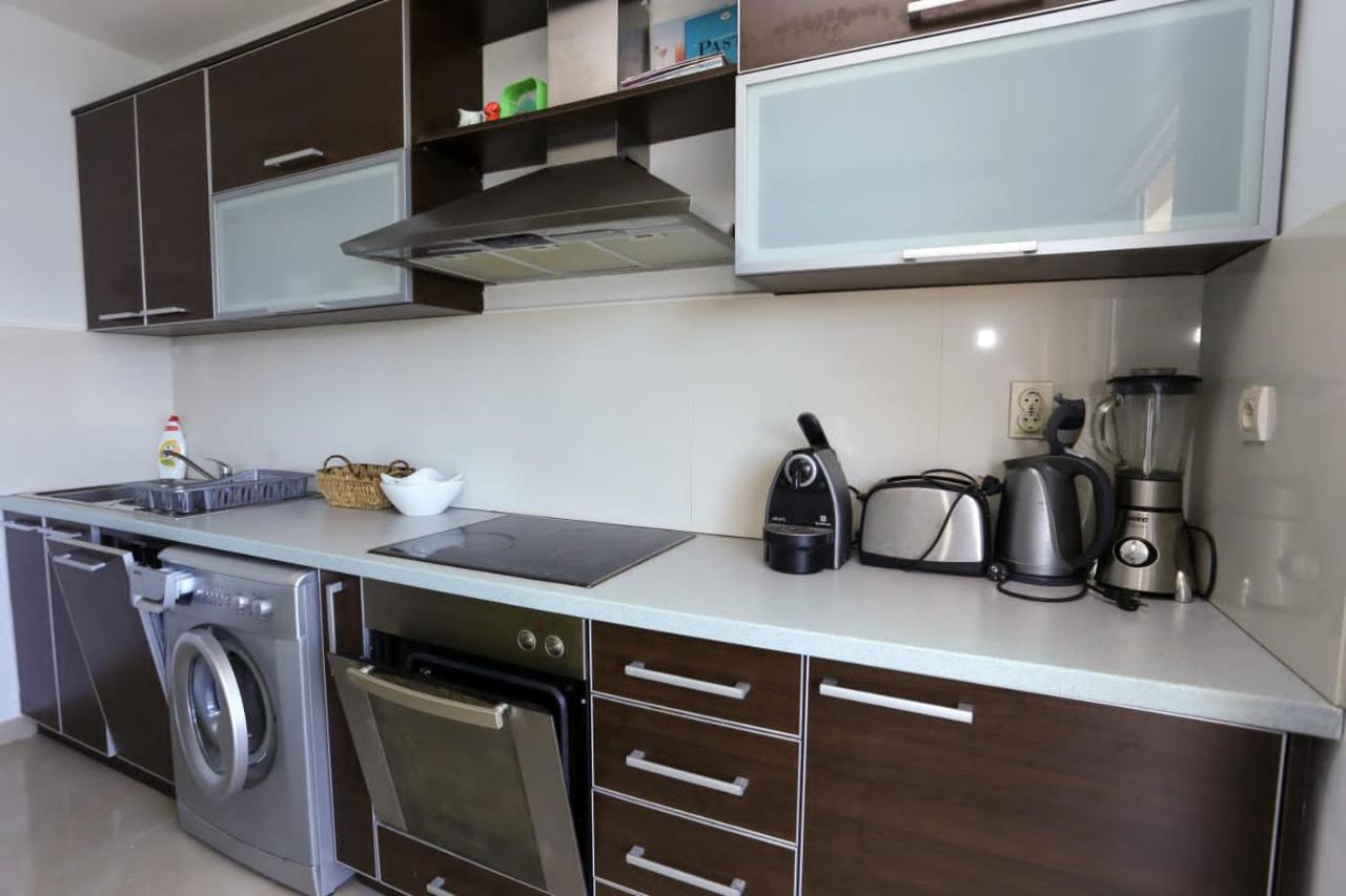 Mountain Bay Views Apartments 奈维斯 外观 照片