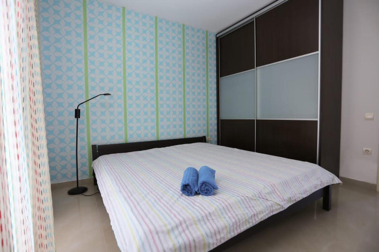 Mountain Bay Views Apartments 奈维斯 外观 照片
