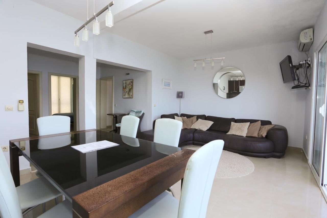 Mountain Bay Views Apartments 奈维斯 外观 照片
