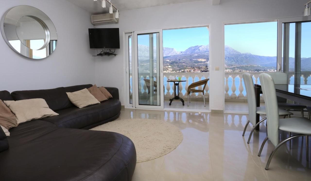 Mountain Bay Views Apartments 奈维斯 外观 照片