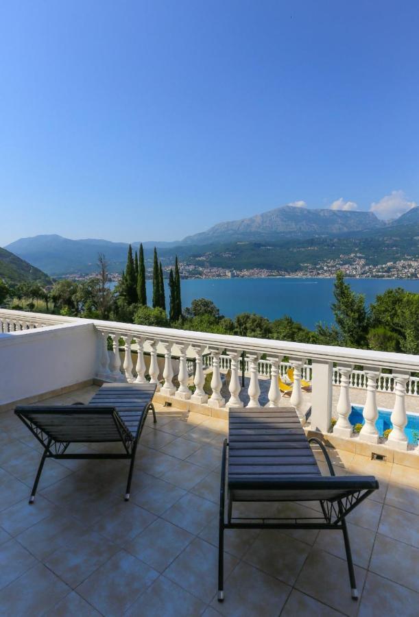 Mountain Bay Views Apartments 奈维斯 外观 照片